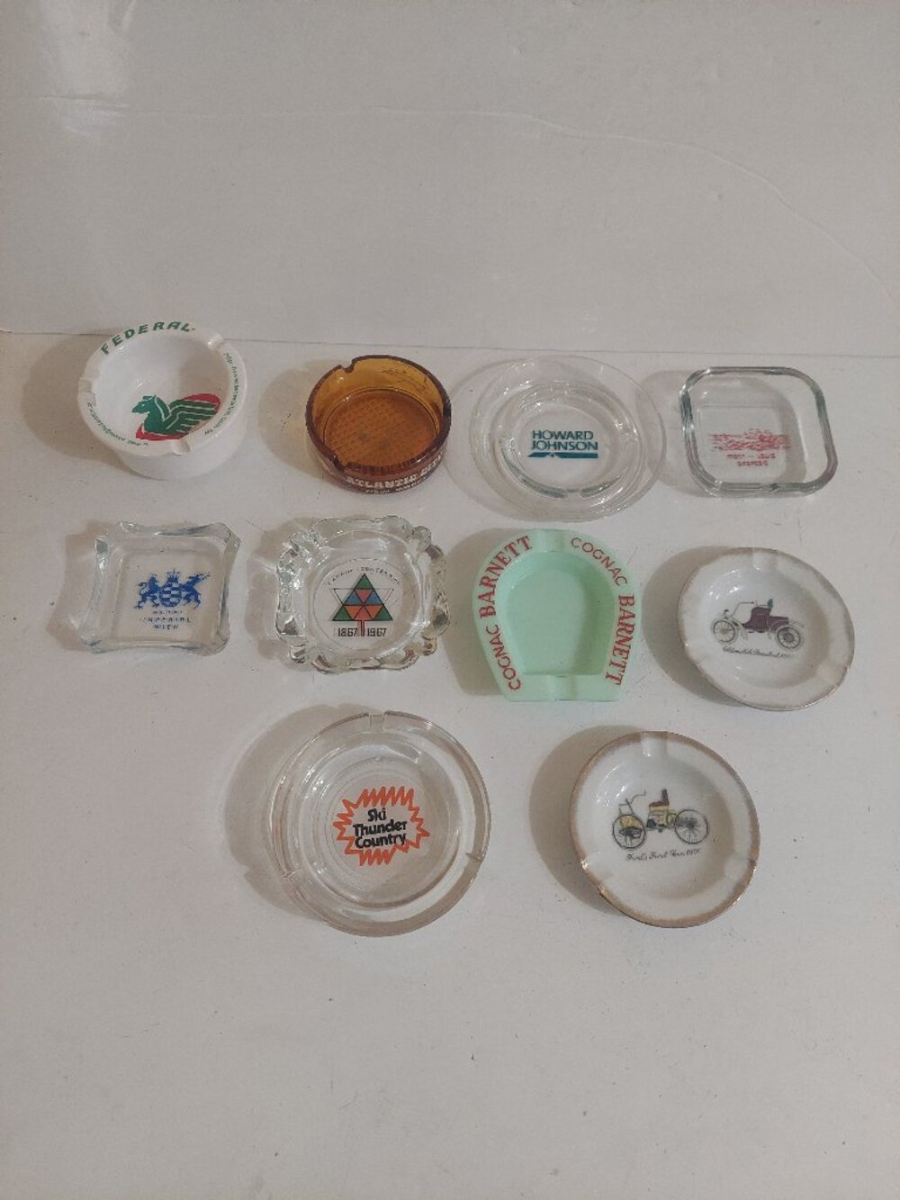 10 Vintage Advertising Ashtrays Hotel Imperial Wien, Howard Johnson